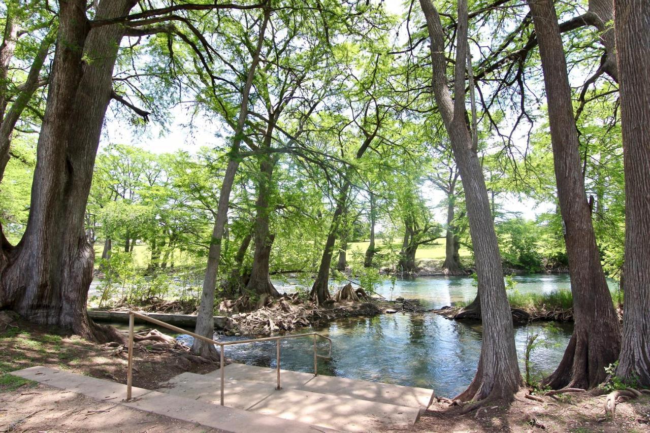 Waterwheel Retreat Appartement New Braunfels Buitenkant foto